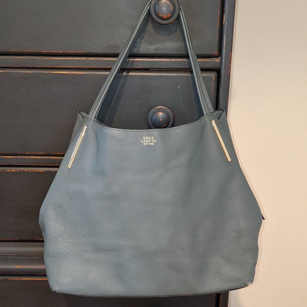Vince Camuto purse